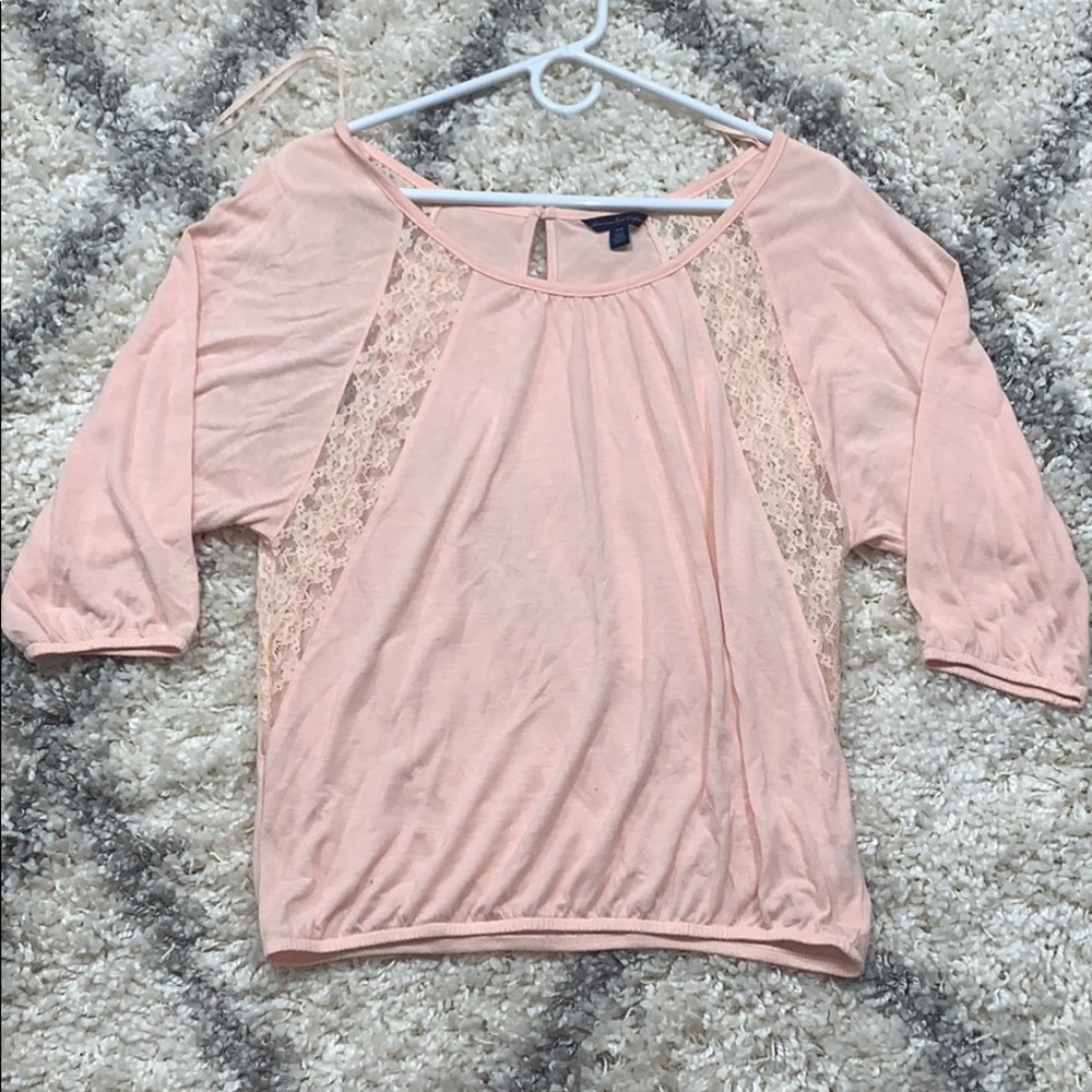 American eagle light pink quarter sleeve